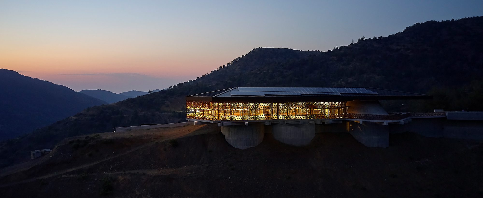 marathasa winery night view landscape